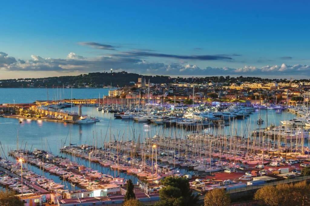 Coquet 2 Pieces Coeur Vieil Antibes Lägenhet Exteriör bild